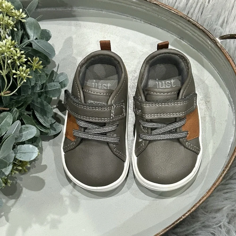Carter's Just One You‎ Daily Slip-On Shoes Gray/Brown for Baby Toddler Size 4